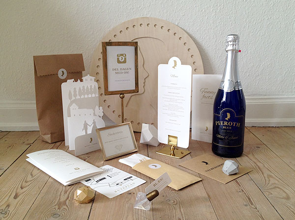 Daring&Dinesen wedding gear